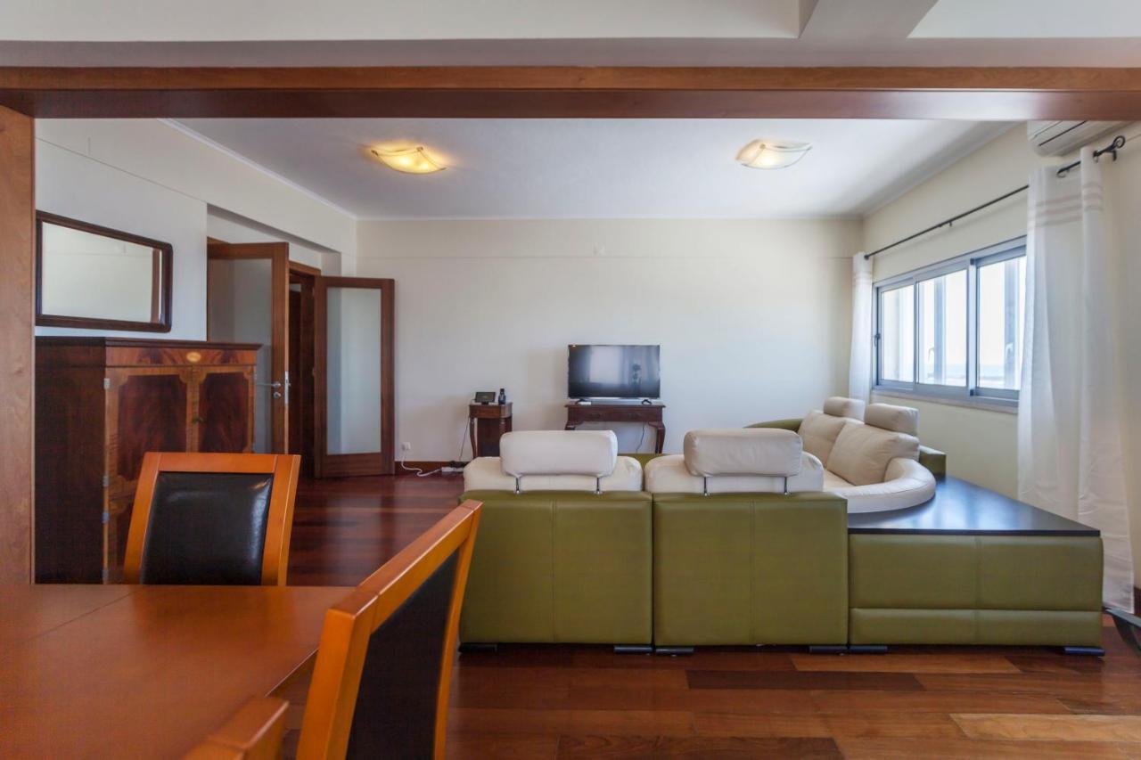 Deluxe Marina Apartment Ponta Delgada  Exterior photo
